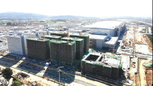 天馬第6代柔性AMOLED項目建設全面封頂