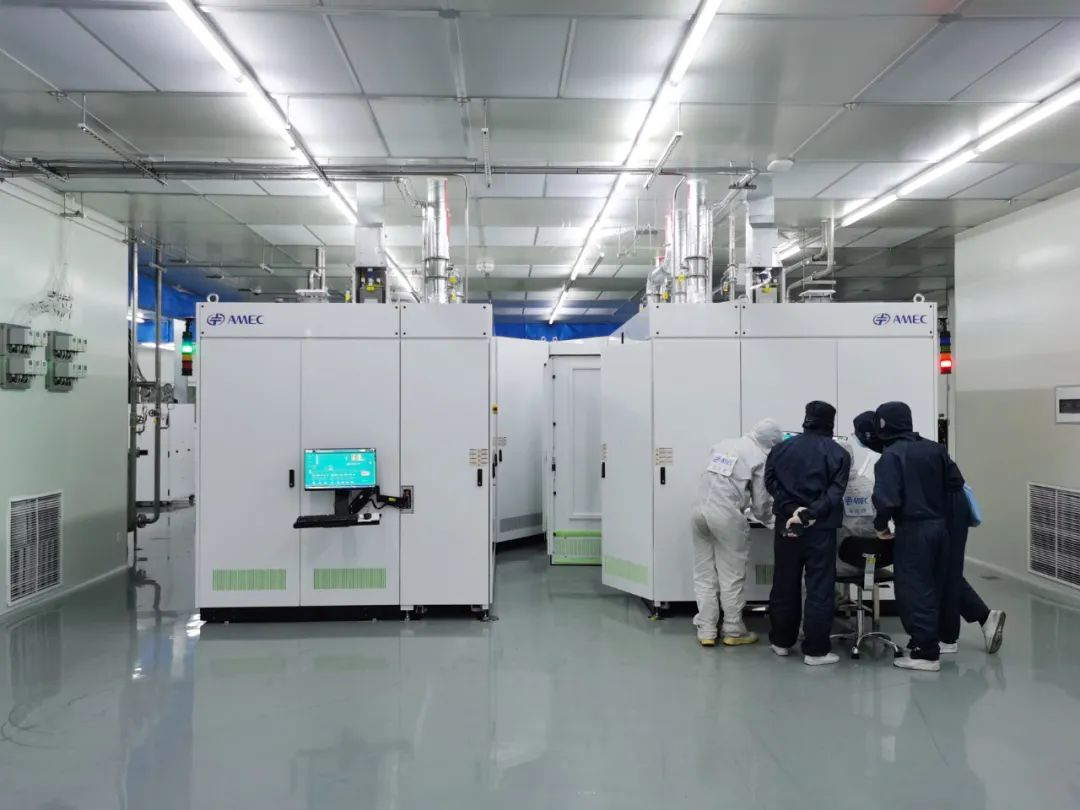 兆馳半導體新進Unimax設備經調試產出外延片成功點亮 Mini LED擴產提速