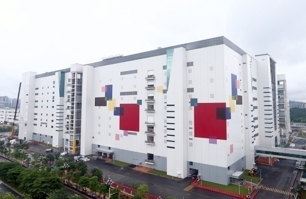 消息稱LG Display已收到了一家中國(guó)面板廠收購(gòu)廣州 8.5代LCD產(chǎn)線的意向書(shū)（LOI）.......