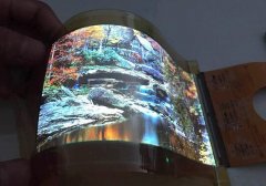 和輝光電成功點亮我國首款5.6寸WQHD柔性AMOLED顯示屏