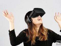 中止研發？曝谷歌仍在開發高端VR頭盔