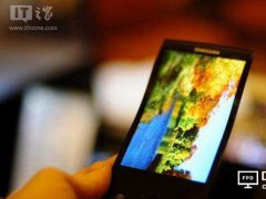 我國首條柔性面板線將投產(chǎn)：更多國產(chǎn)手機要“彎”