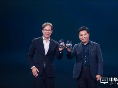 華為Mate9發布：雙曲面、保時捷、徠卡，好浮夸
