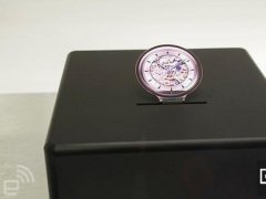 臺灣友達PK群創 爭搶穿戴OLED面板市場