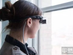 加拿大高科技OLED眼鏡助法定盲人重見光明