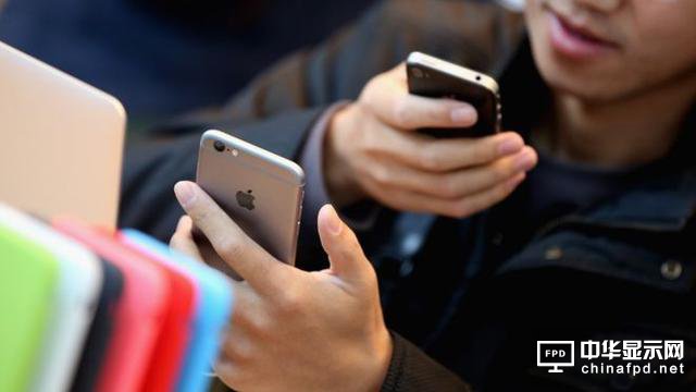 iPhone在華份額暴跌8.4個百分點 只剩下16.6%
