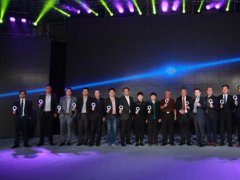 OLED苦撐四年，量子點后來居上 2016年全年銷量7倍多于OLED