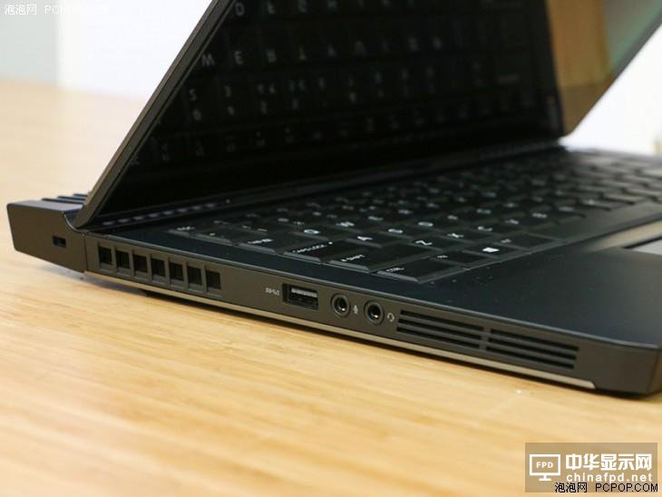 七代i7＋GTX 1060 Alienware 13 OLED版評測