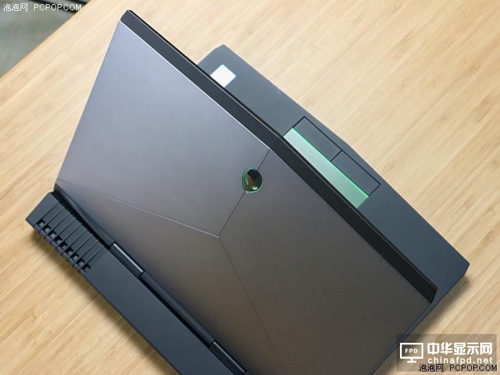 七代i7＋GTX 1060 Alienware 13 OLED版評測