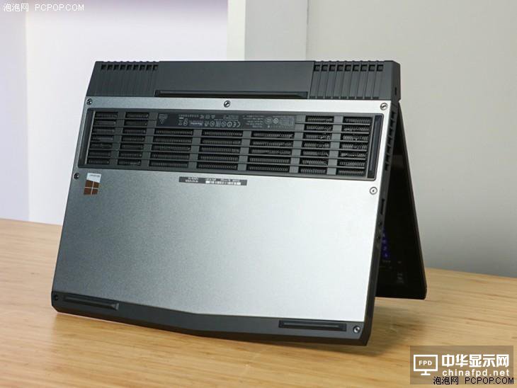 七代i7＋GTX 1060 Alienware 13 OLED版評測