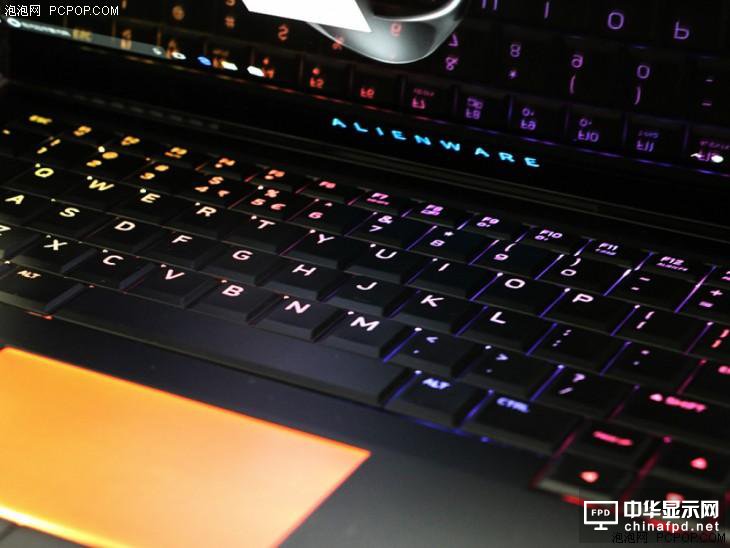 七代i7＋GTX 1060 Alienware 13 OLED版評測