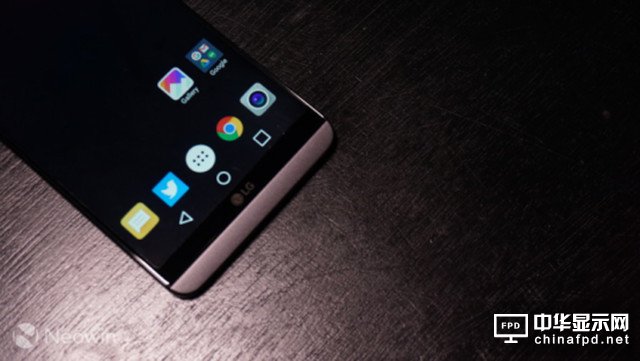 LG V30真旗艦機曝光 用曲面OLED顯示屏 