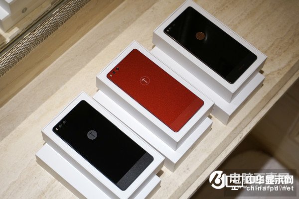 堅(jiān)果Pro和360手機(jī)N5對比評測：哪個好？Pro/N5誰更值得買？