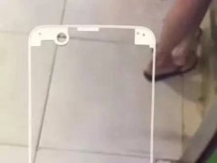 富士康流出iPhone8屏幕支架曝光：全面屏穩妥