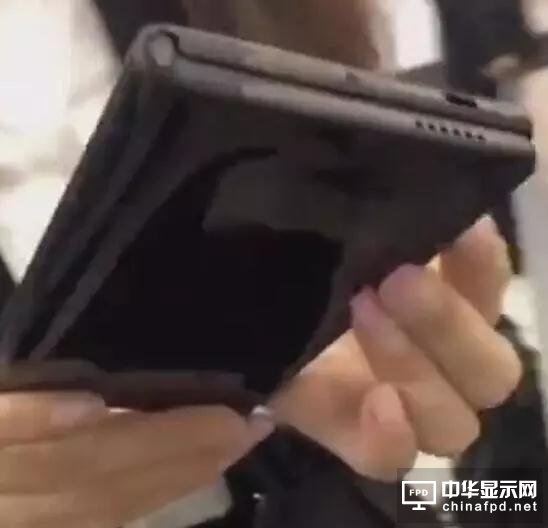 可折疊屏手機(jī)： 又一黑科技產(chǎn)品誕生