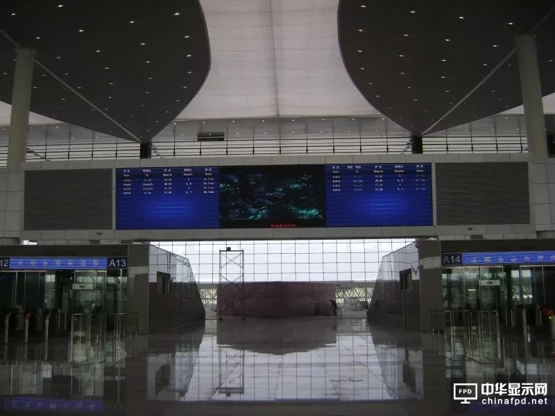 高鐵刷新中國速度，三思屏耀大江南北